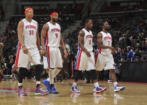 对土耳其后拒绝与边裁握手？德拉富恩特：我想道歉，不应这样（战土耳其后被指拒与边裁握手？德拉富恩特致歉：不该如此）