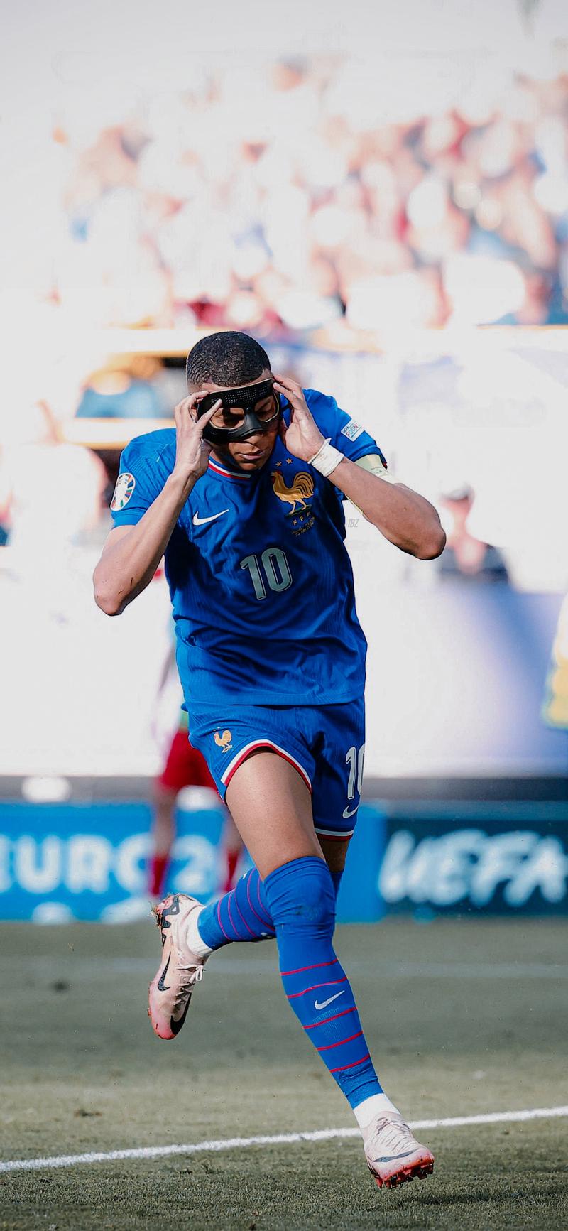 每体：巴萨不着急让奥尔莫复出，不接受手术以免缺阵4个月（每体：巴萨不急让奥尔莫复出，拒做手术以避免4个月缺阵）