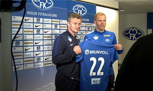 父子传承！伊布儿子获征召，将代表米兰参加意大利超级杯（子承父业！伊布之子入选米兰大名单，随队征战意大利超级杯）