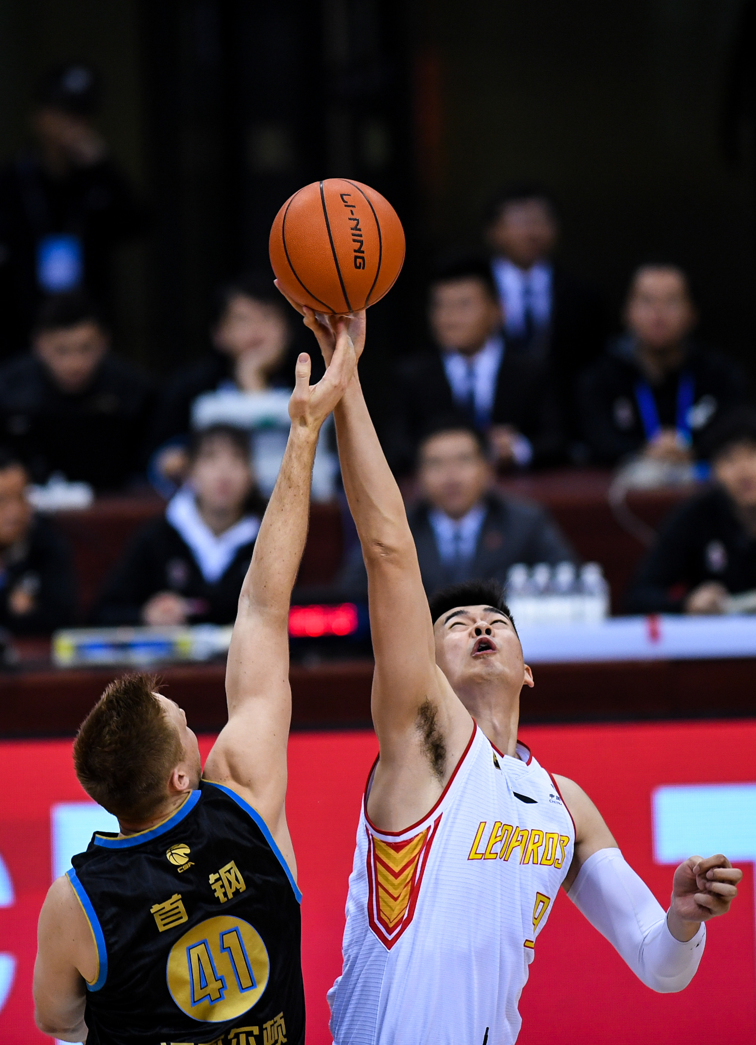 佩索托：希望尤文重返昔日的巅峰，需要给斯帕莱蒂时间（佩索托：盼尤文再攀巅峰，需给予斯帕莱蒂时间）