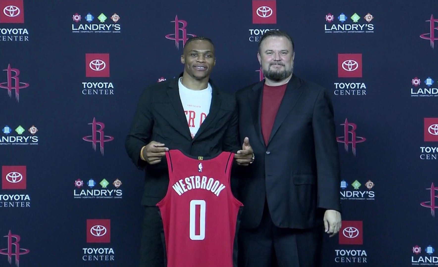 官方：赫塔费门将索里亚战马竞的两连扑当选西甲11月最佳扑救（西甲官宣：赫塔费门将索里亚对马竞的连环神扑当选11月最佳扑救）