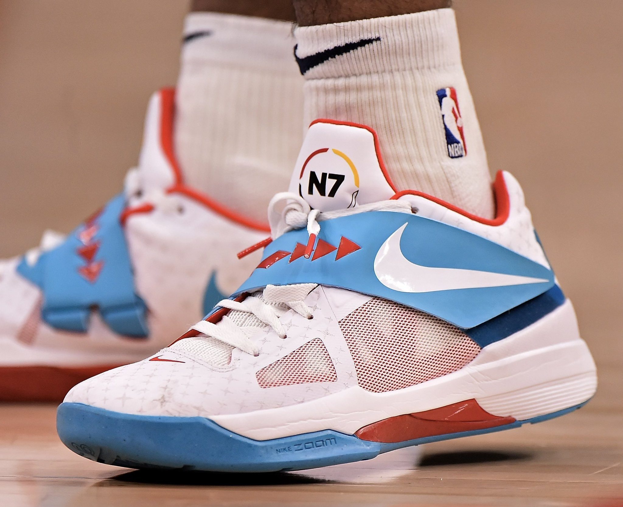 国米意甲对阵科莫10连胜，近6场全部零封取胜创纪录（国米对科莫意甲豪取10连胜，近6战场场零封创纪录）