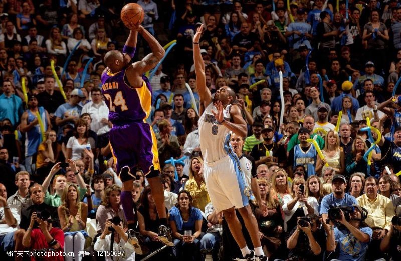 塞克斯顿因左大腿受伤，本场对阵尼克斯不会回归（塞克斯顿左大腿受伤，本场战尼克斯提前退场）