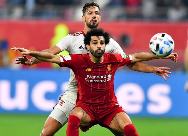 掘金约基奇三双末节爆发（约基奇三双引领掘金末节发力）