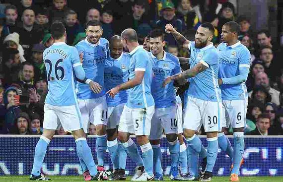 东体：申花主力赛季中后期身心疲劳，阵容一直是“明牌”状态（东体：赛季中后段申花主力身心俱疲，阵容长期处于明牌状态）