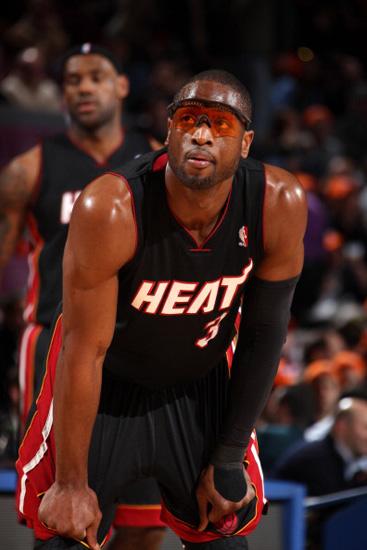 世界杯爆大冷！世界冠军0-2惨败，伊藤美诚剃光头，日本约战国乒（世界杯大冷门！世界冠军0-2告负，伊藤美诚剃发，日本将对阵国乒）