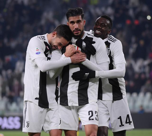 每体：费兰-托雷斯对弗里克来说很重要，巴萨打算与他续约（每体：弗里克看重费兰-托雷斯，巴萨计划与其续约）