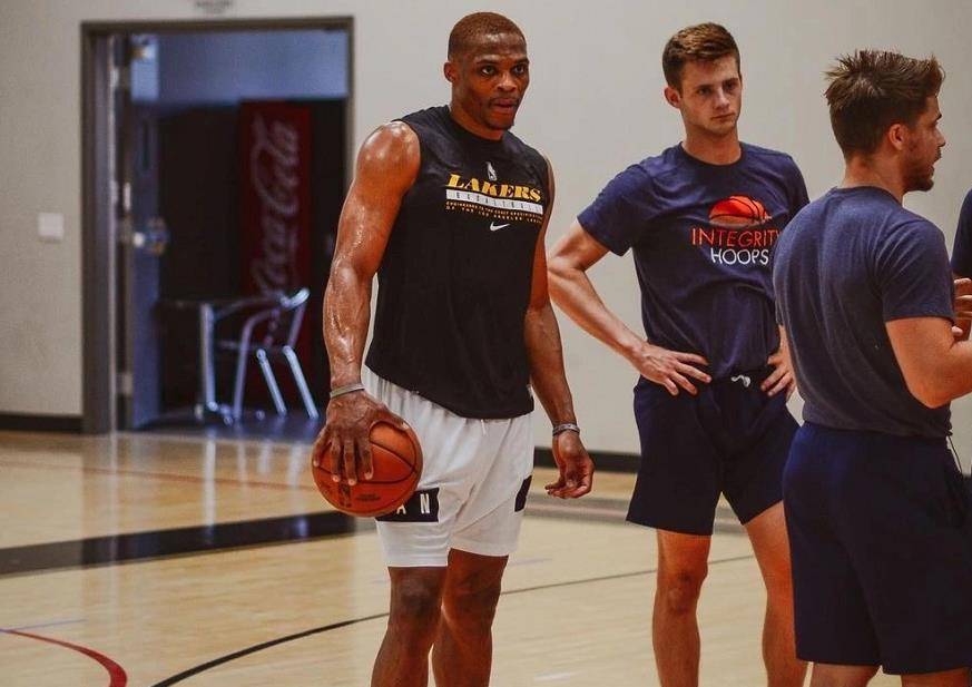 苏媒：苏州相城多景区面向泰州游客免票，自驾两小时即可抵达（苏媒：苏州相城多景点对泰州游客免门票，自驾约两小时可到达）