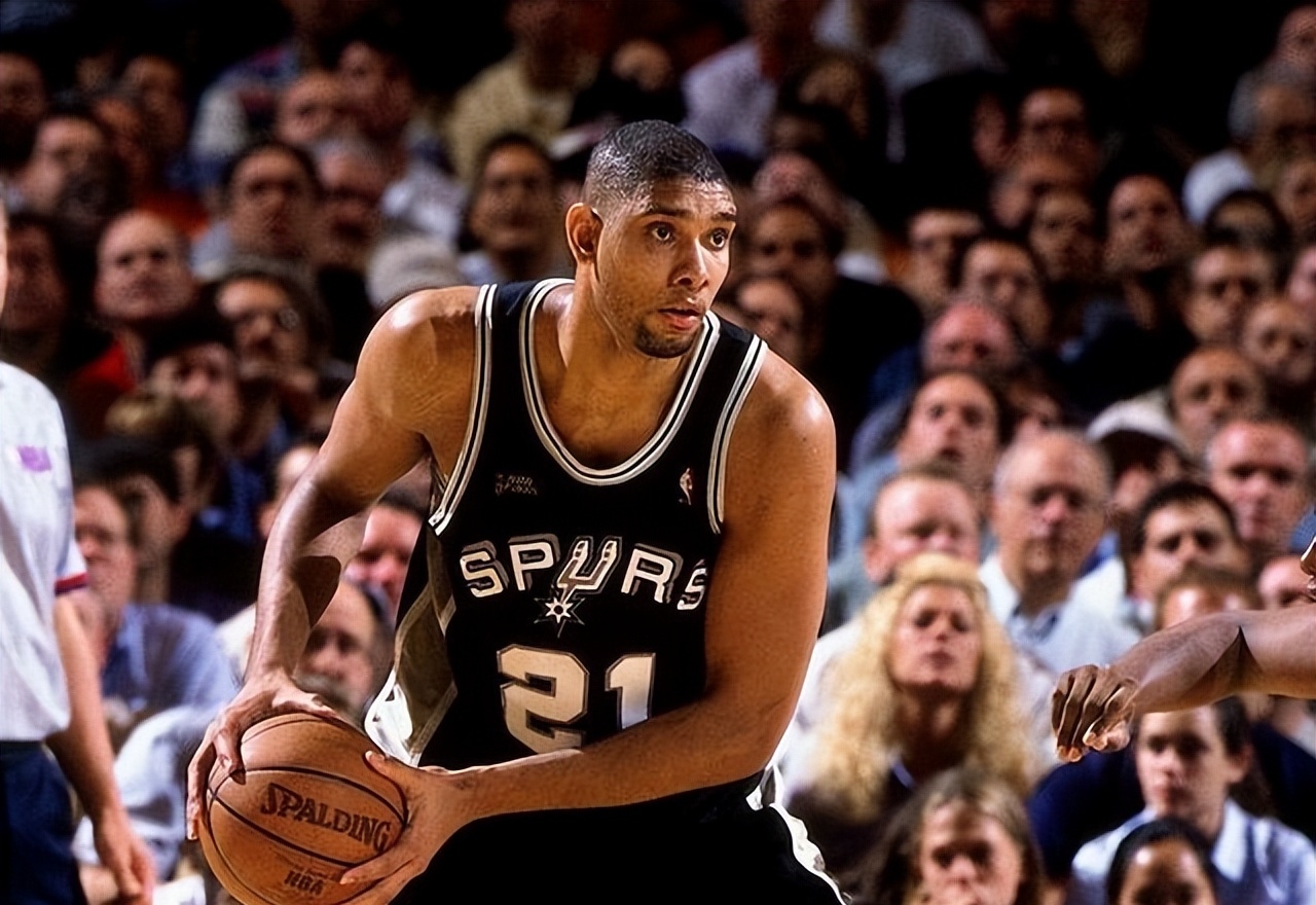 中超比赛亮点：上海申花绝杀广州队,（上海申花读秒绝杀广州队：中超焦点瞬间）